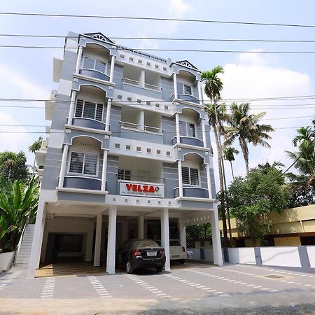Yelza Hotel And Residence Alwaye Exterior foto