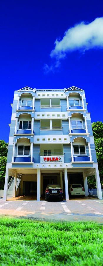 Yelza Hotel And Residence Alwaye Exterior foto